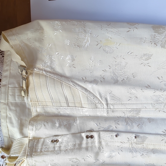 Antique corset with garters - Picture 12 of 14